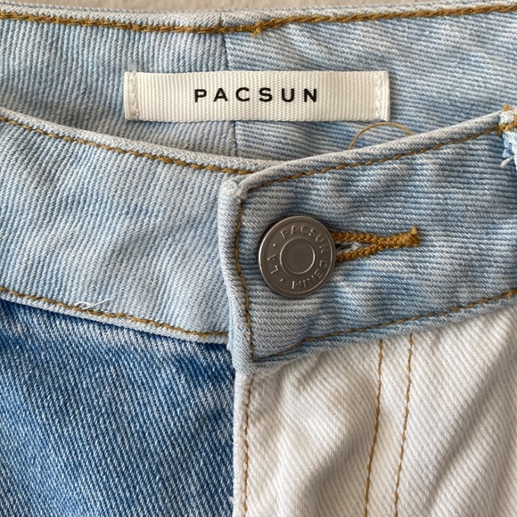 PacSun Patch Mom Jeans - Picture 10 of 16